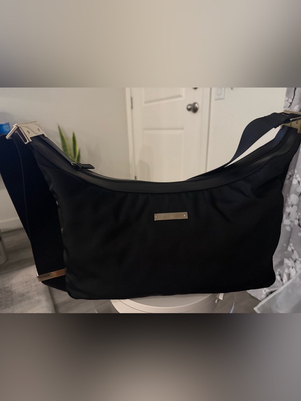 Pre-owned Gucci Black Unisex Crossbody Bag